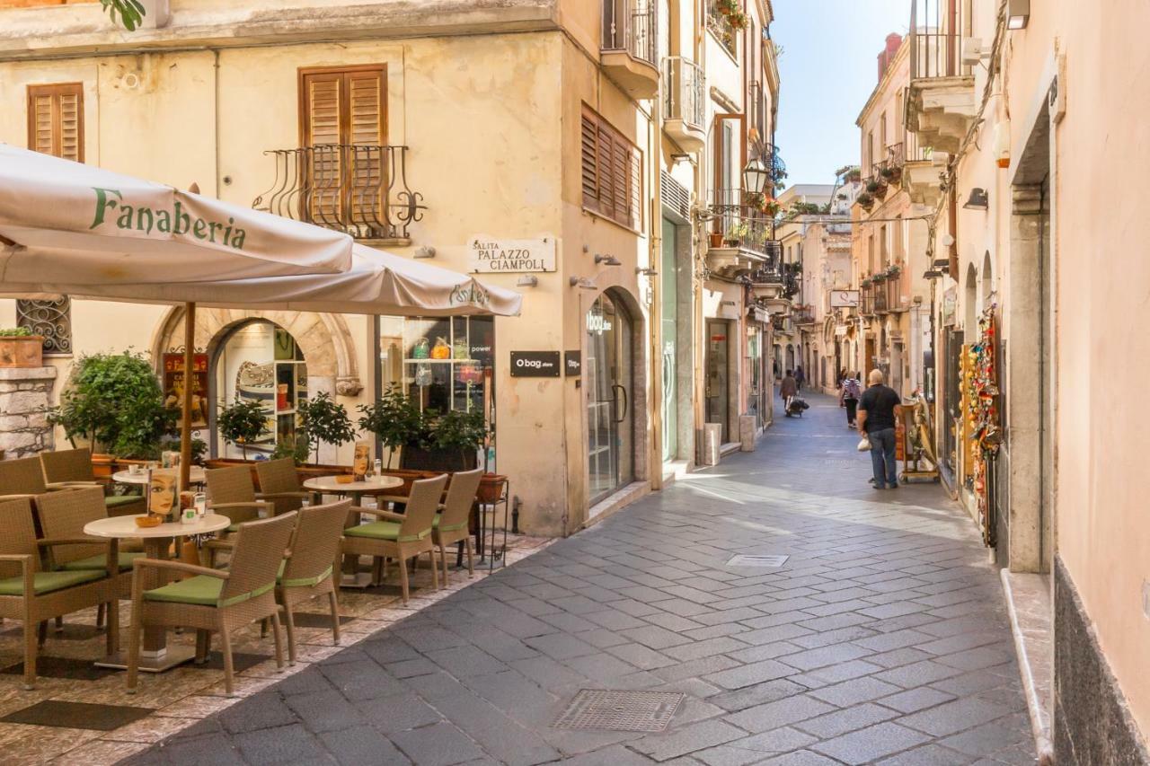 Varo Apartment Taormina Exterior foto